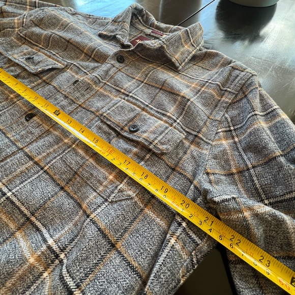Men’s flannel shirt striped medium - Picture 3 of 5